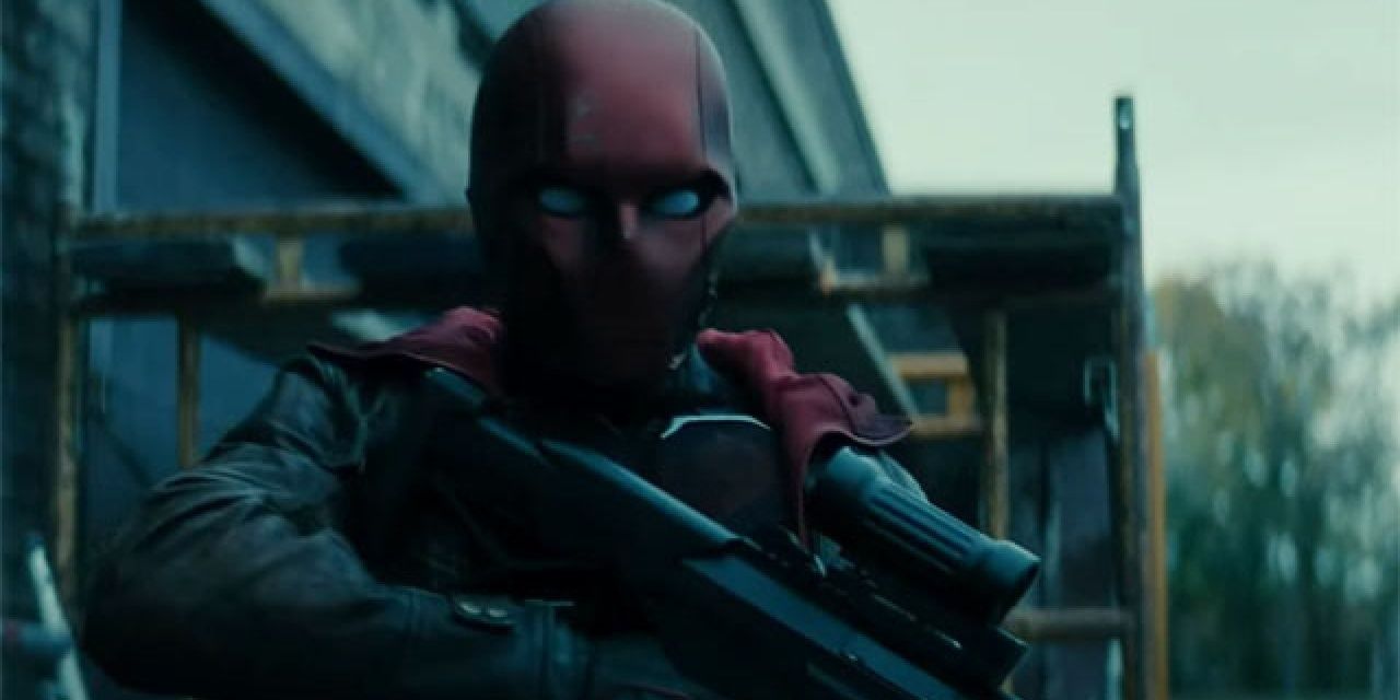 Red Hood prepares to shoot Nightwing in Titans