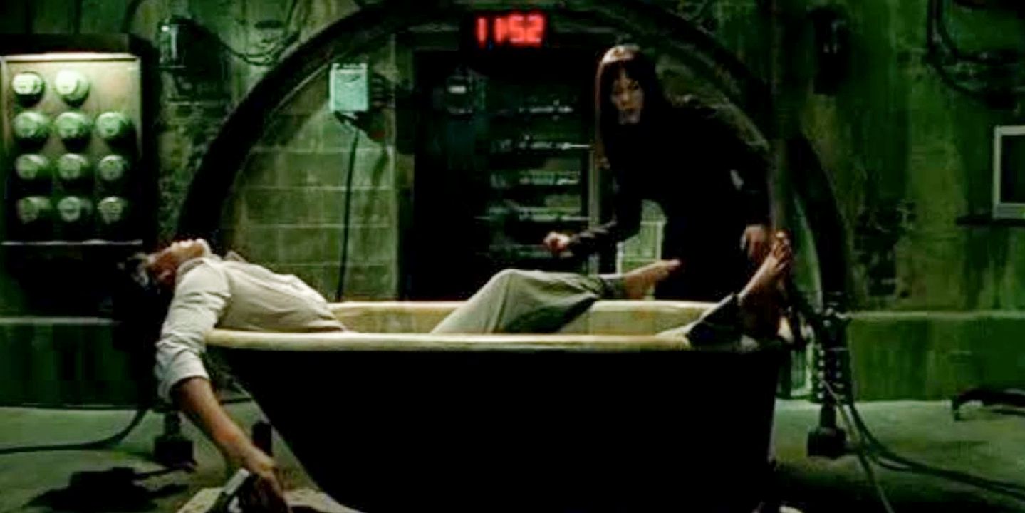 Saw V-5-Bathtub Trap- Electrocution -Electric