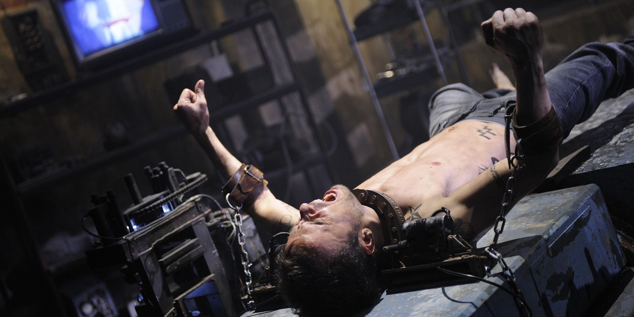 Saw V-Saw 5-Pendulum Trap-Mark Hoffman