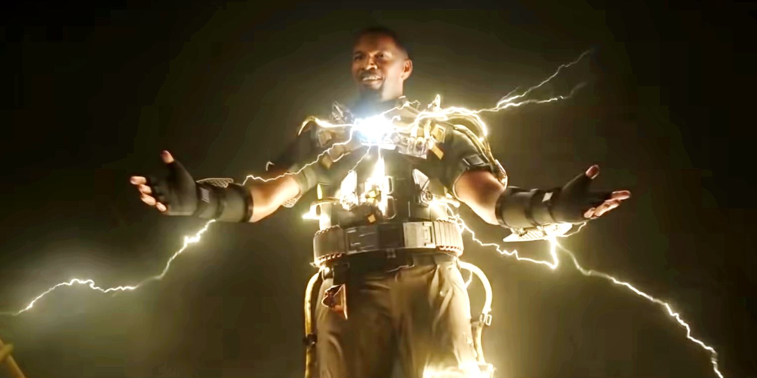 Jamie Foxx as Electro in the sky in Spider-Man No Way Home