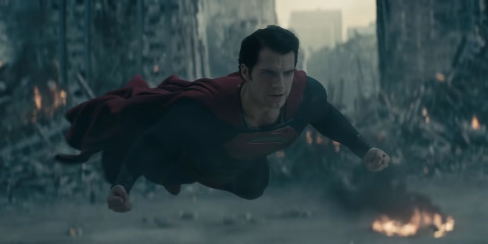 Superman hovering over the ground ready to fight in Man Of Steel