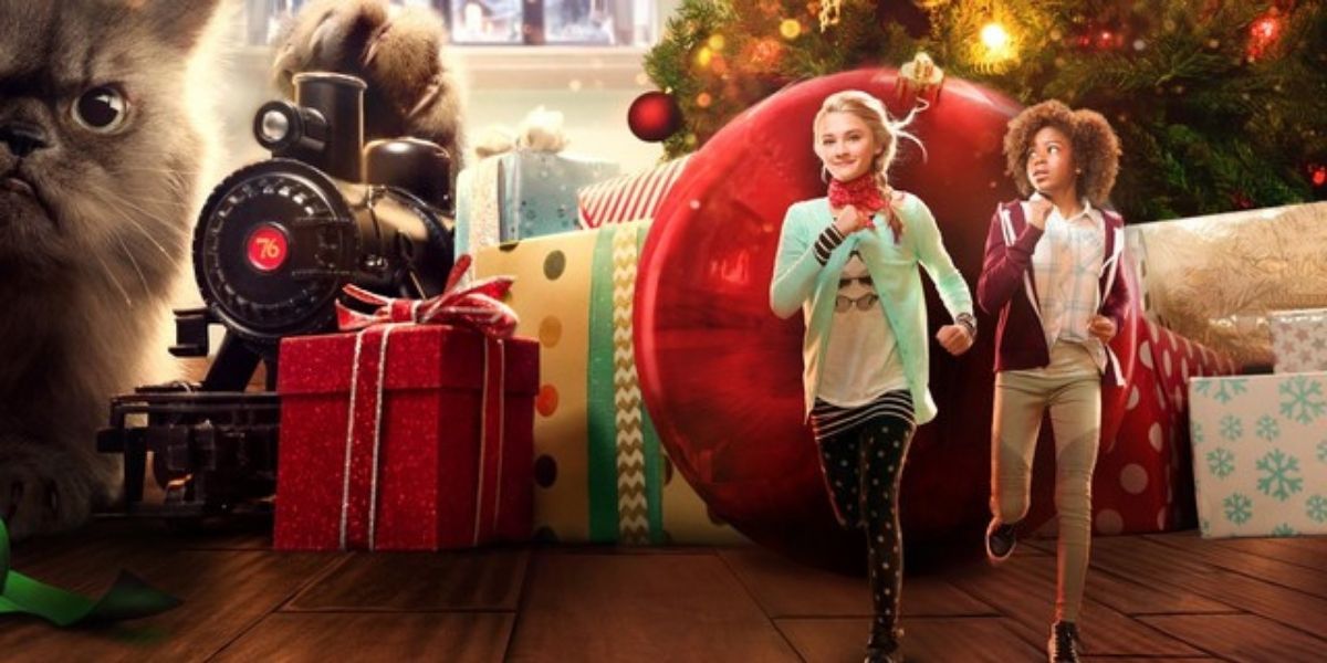 Kids running away from giant ornament in Tiny Christmas (2017)