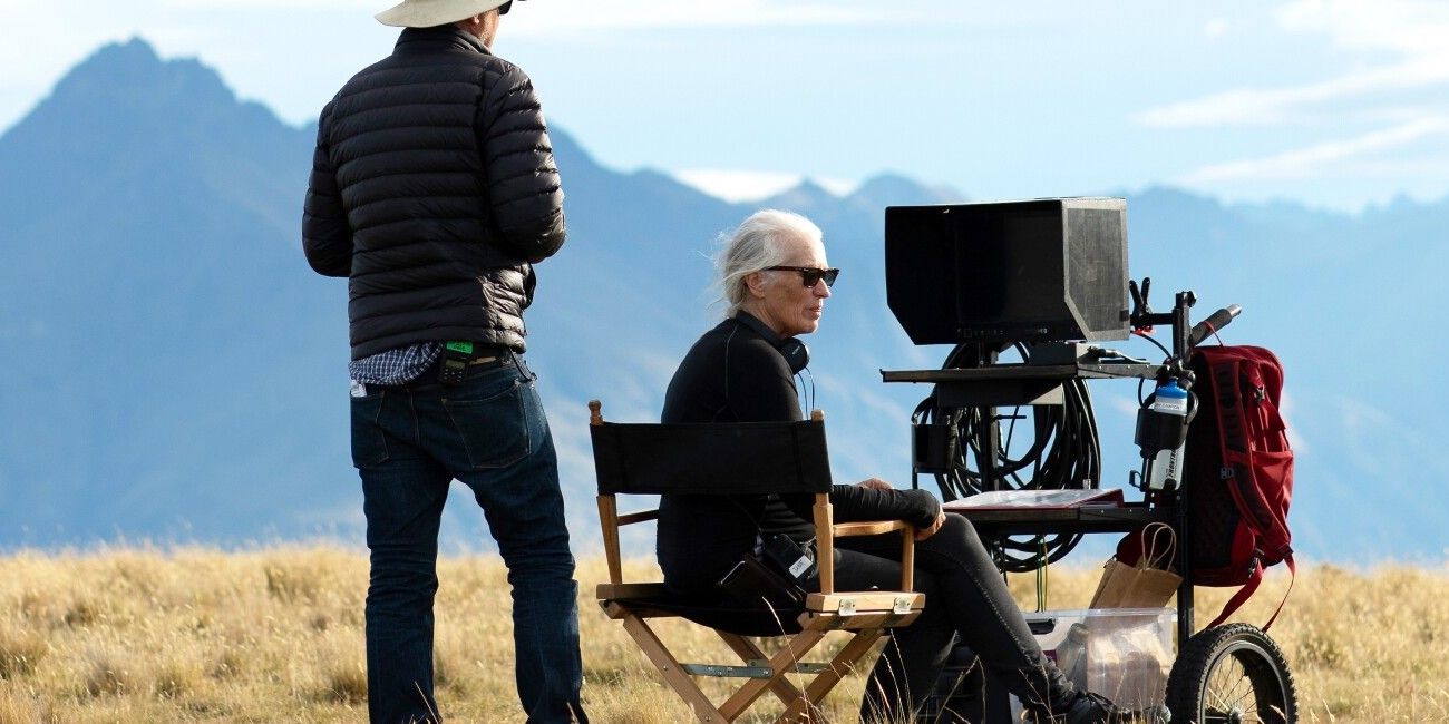 Jane Campion directing The Power of the Dog