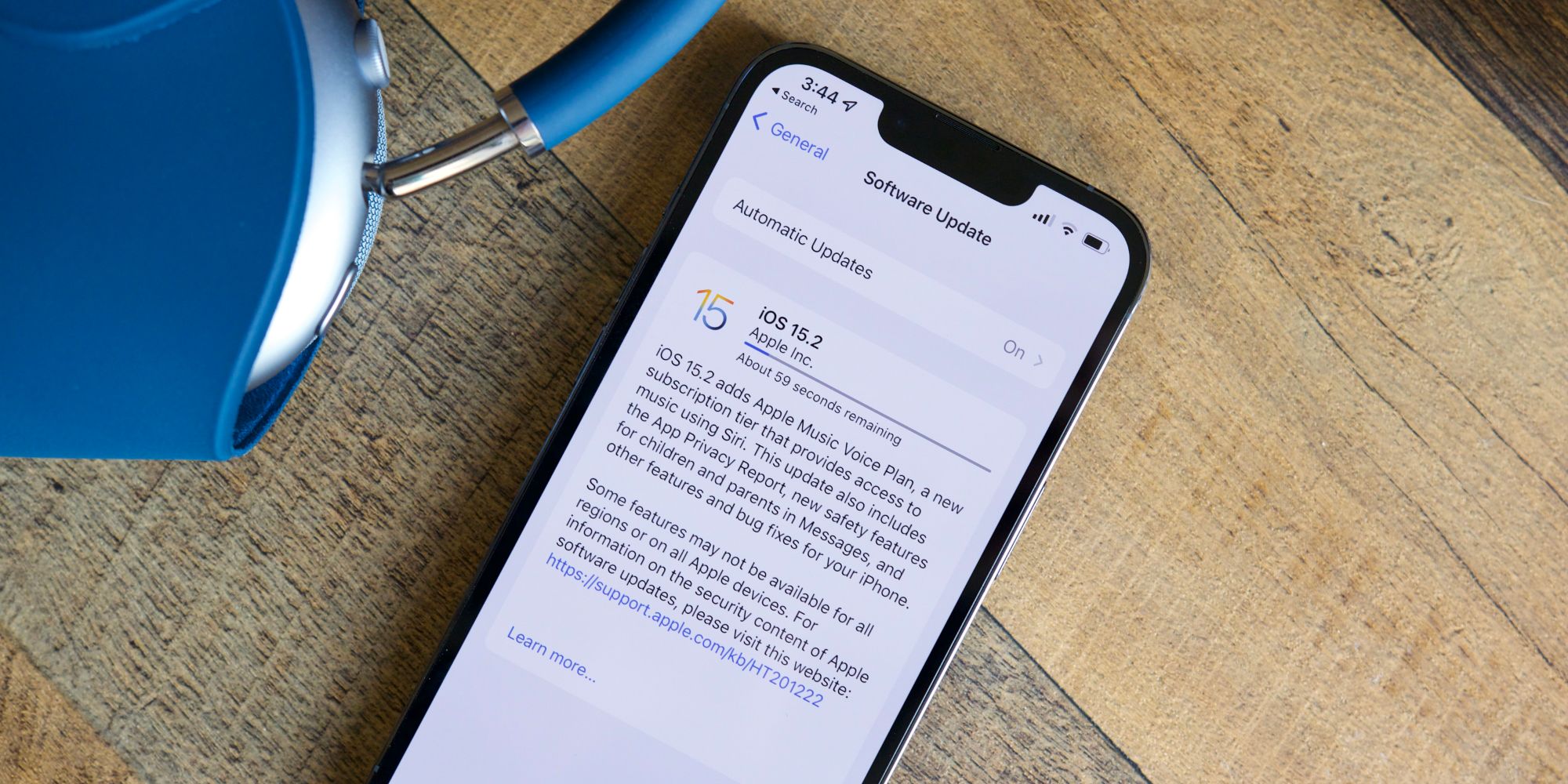iOS 152 Is Available — Heres Why You Need It On Your iPhone Right Now