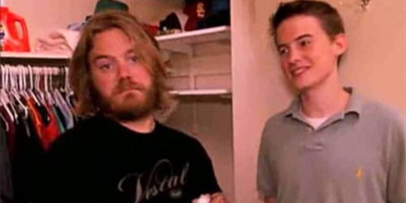 Screenshot of Ryan Dunn with a contestant in MTV's Homewrecker.