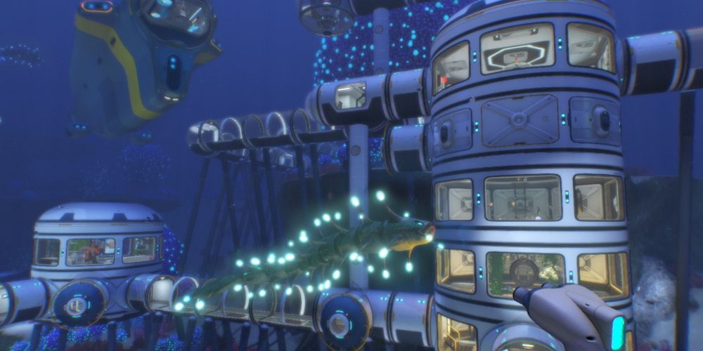 An underwater space station seen in Subnautica