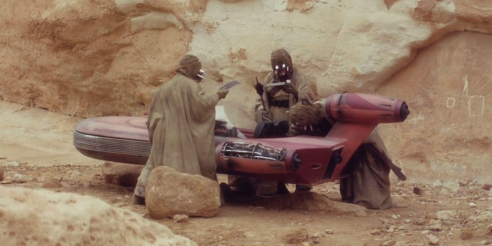 Tusken Raiders in A New Hope