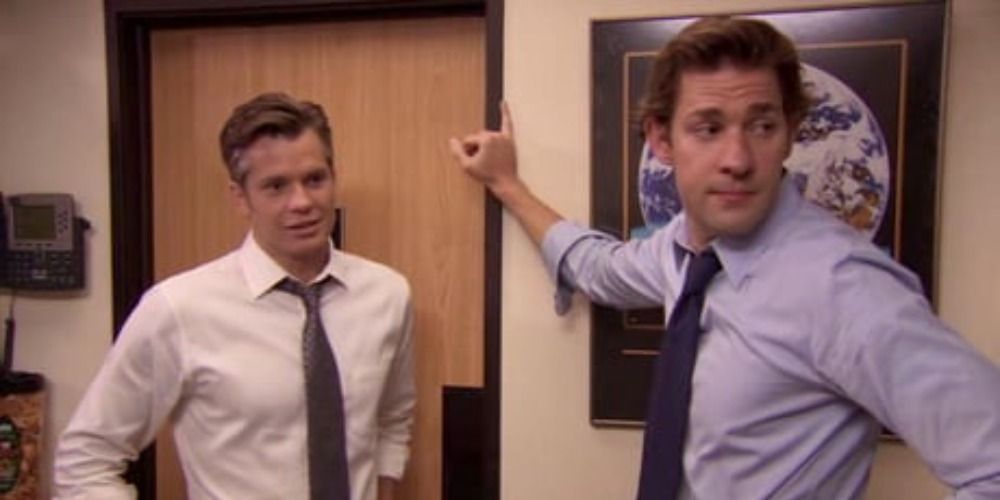 An image of Danny and Jim talking in the kitchen in The Office