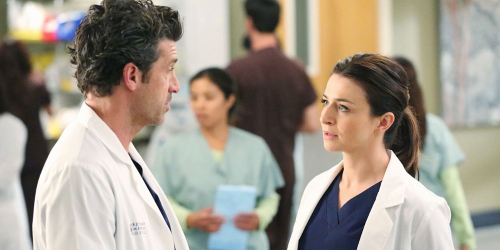 An image of Derek and Amelia talking to each in Grey's Anatomy