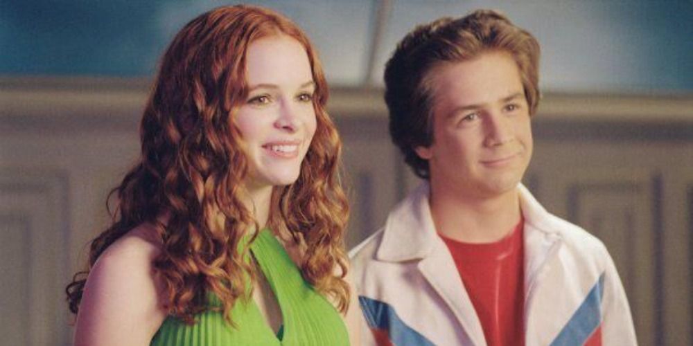 An image of Layla and Will smiling in Sky High