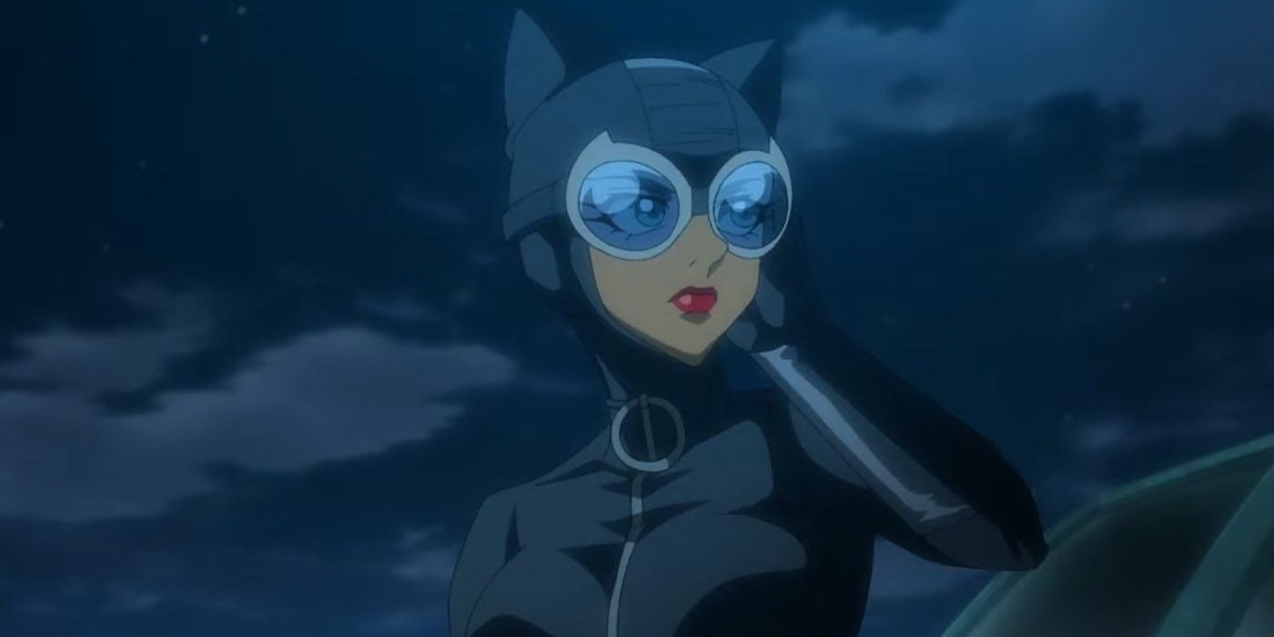 Catwoman in Catwoman Hunted