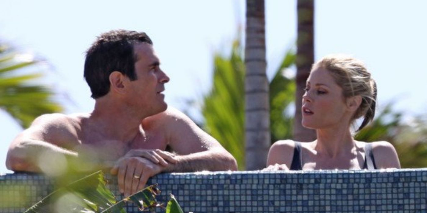 Claire and Phil in the hot tub on vacation in Modern Family