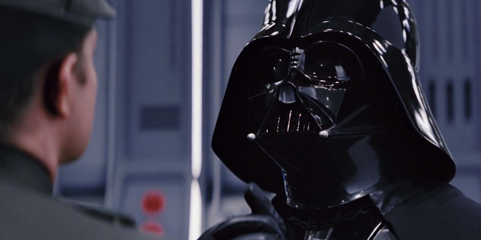 Darth Vader chastising the commander aboard the Death Star II in Return Of The Jedi