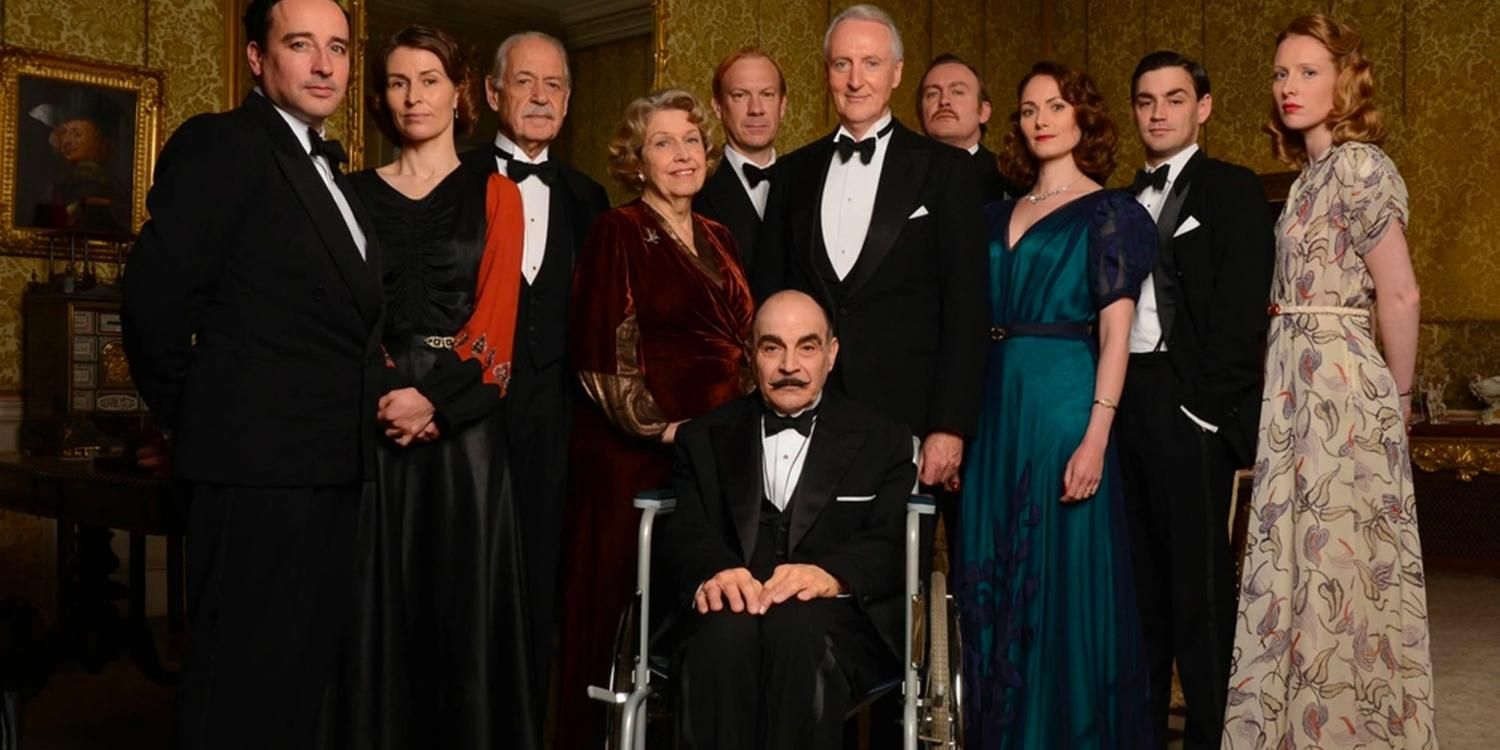 David Suchet as Hercule Poirot in a wheelchair and the cast of Curtain