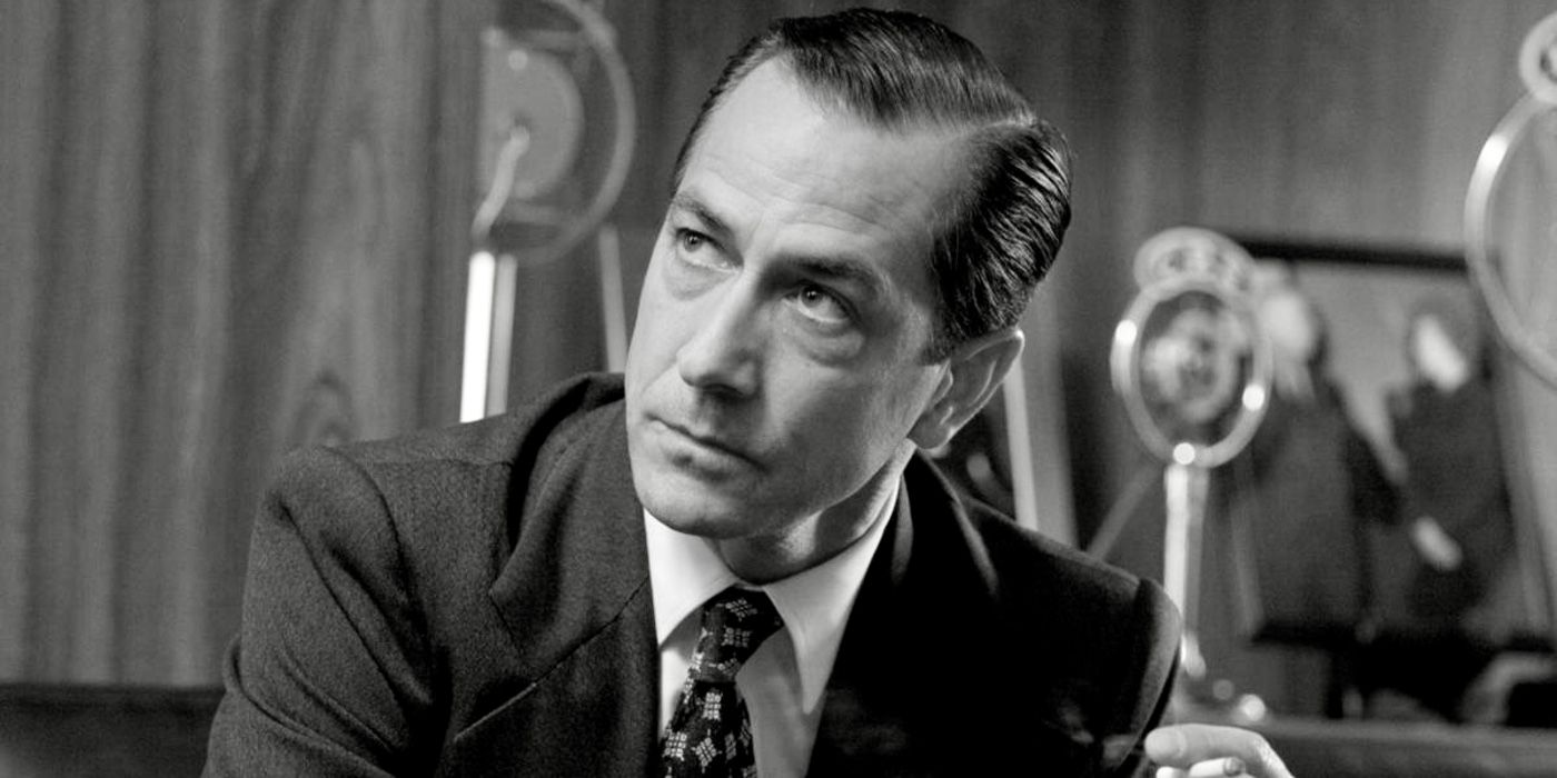 David Strathairn as Edward R Murrow in Good Night and Good Luck