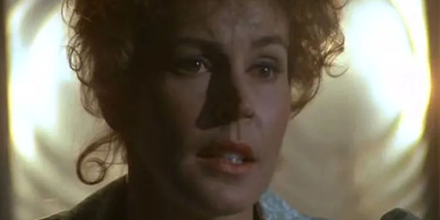 Helen Reddy as Nora in Pete's Dragon