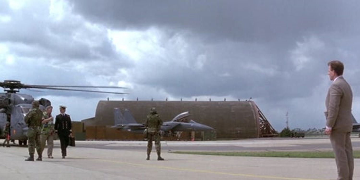 James Bond on an Okinawa air base in Tomorrow Never Dies