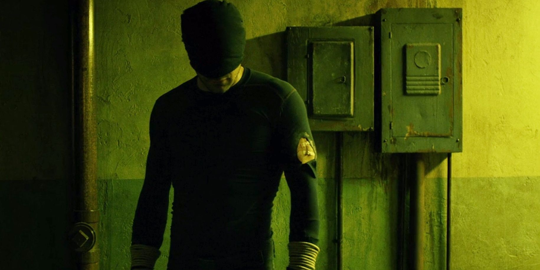 Matt Murdock hallway fight scene in Daredevil