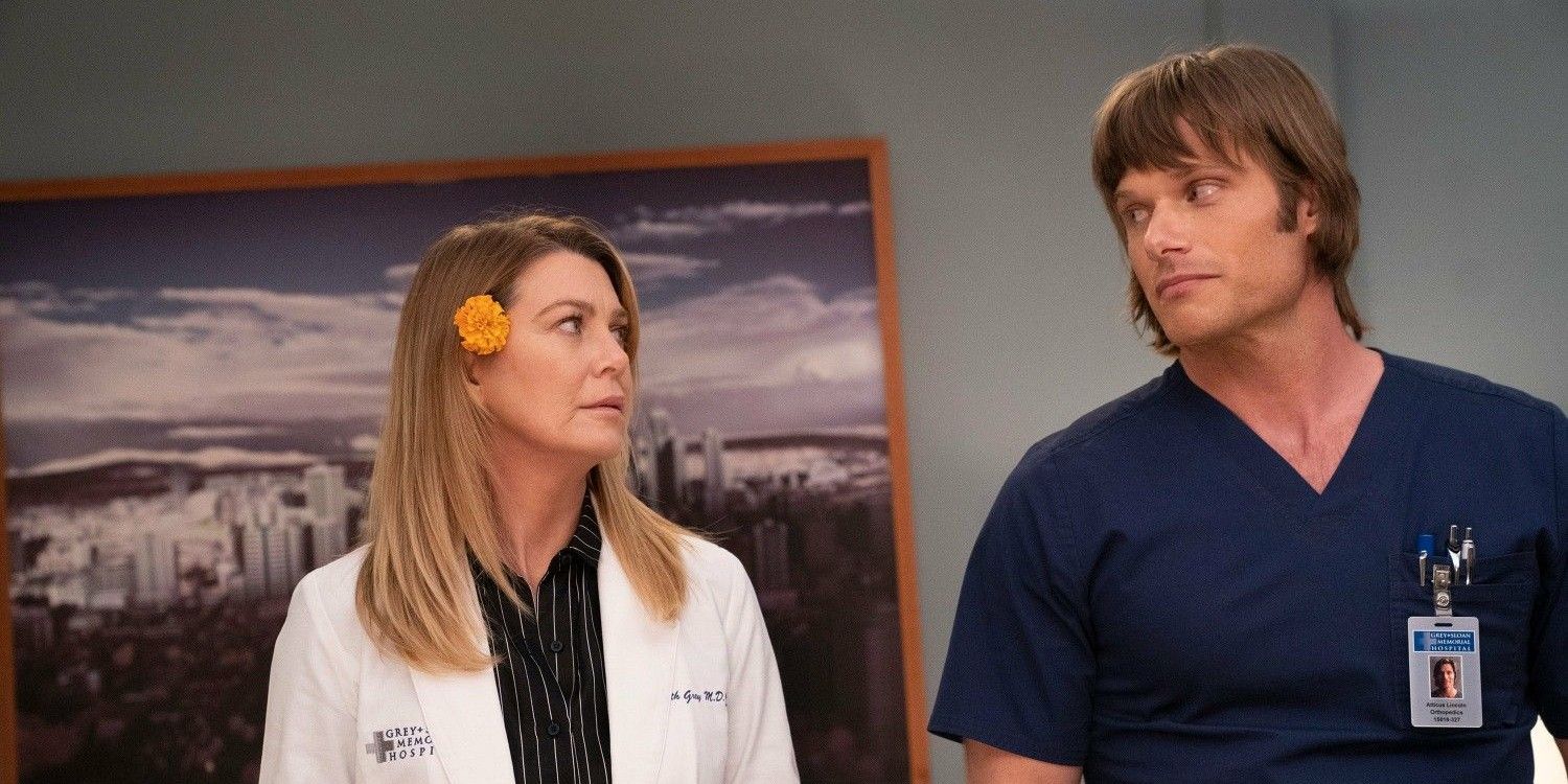 Meredith And Link look at each other in Grey&rsquo;s Anatomy