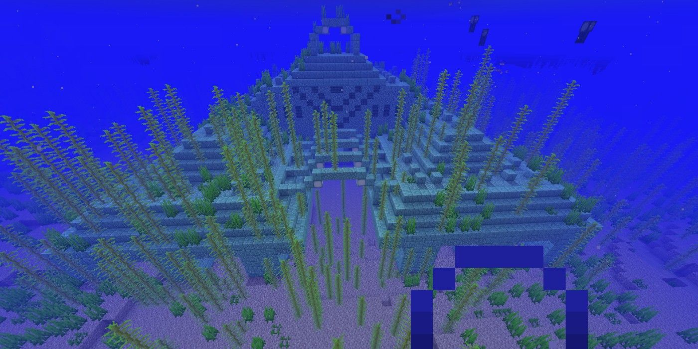 Minecraft's Ocean Monuments Get Opulent Makeover From Creative Player