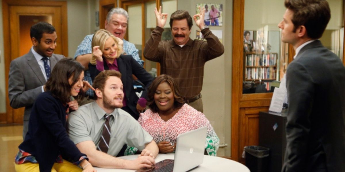Parks and Rec cast messing around on Andy's laptop