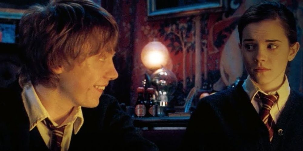 Ron laughs at Hermione in Harry Potter and the Order of the Phoenix
