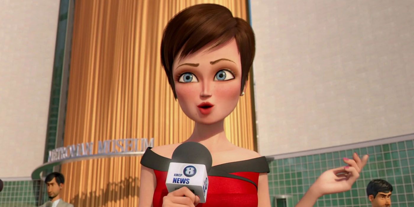 Roxanne from Megamind speaks to crowd through microphone