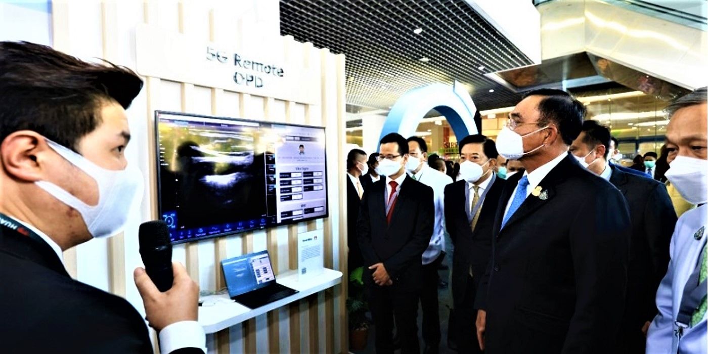 Siriraj Smart 5G Hospital launch ceremony via Huawei