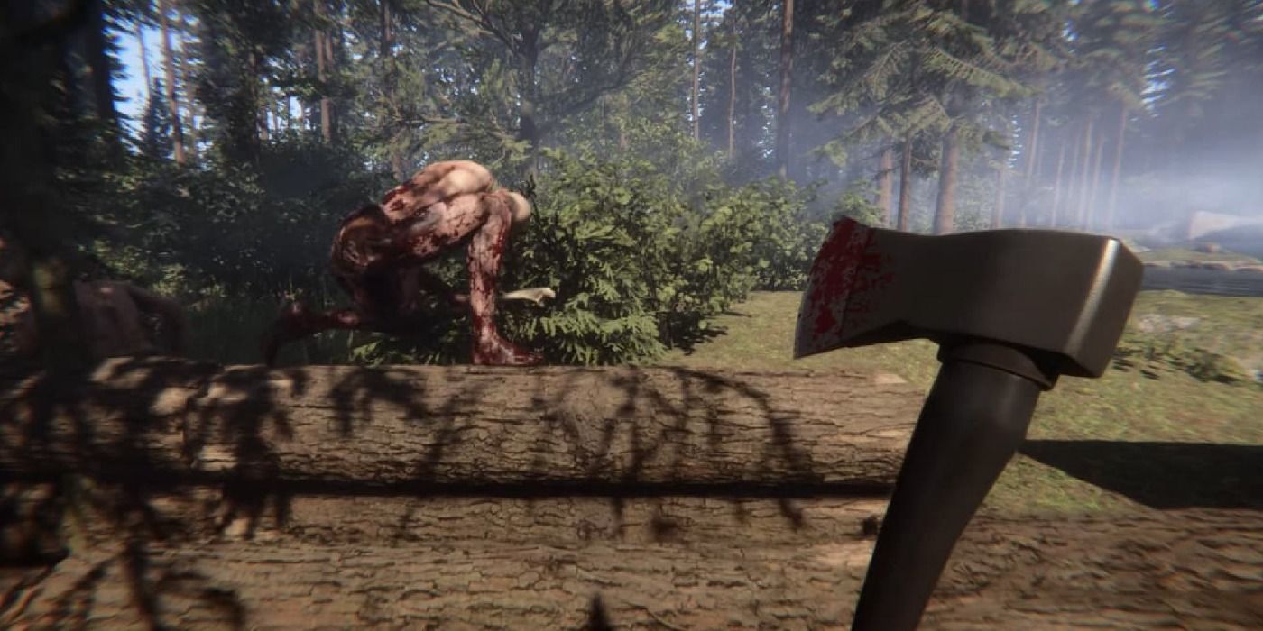 The player wields a hatchet in Sons of the Forest