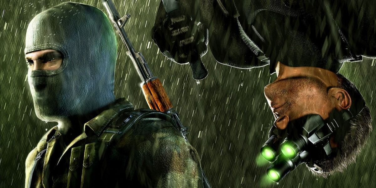 Sam Fisher hangs upside down behind an assassin in Splinter Cell: Chaos Theory.