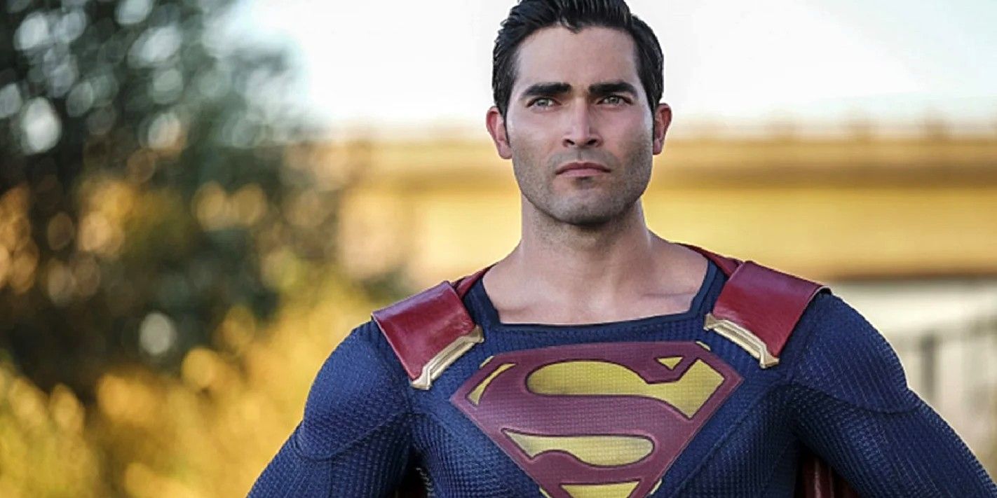 Superman standing on the Kent farm property in Superman &amp; Lois