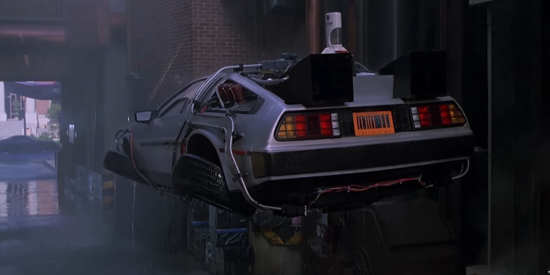 The DeLorean landing in the year 2015 in Back To The Future Part II