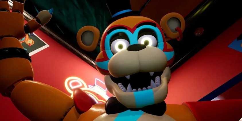 Glamrock Freddy roars in Five Nights at Freddy's.
