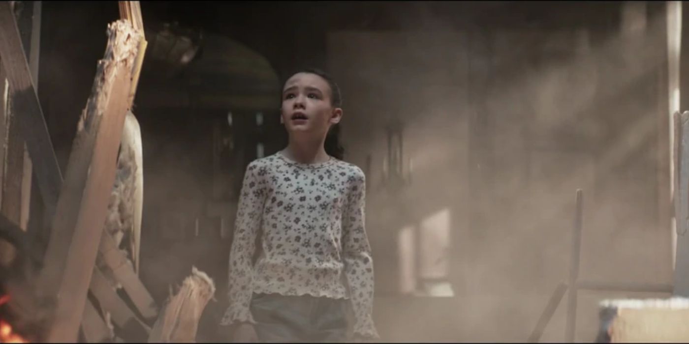 Young Kate Bishop witnesses the Chitauri attack