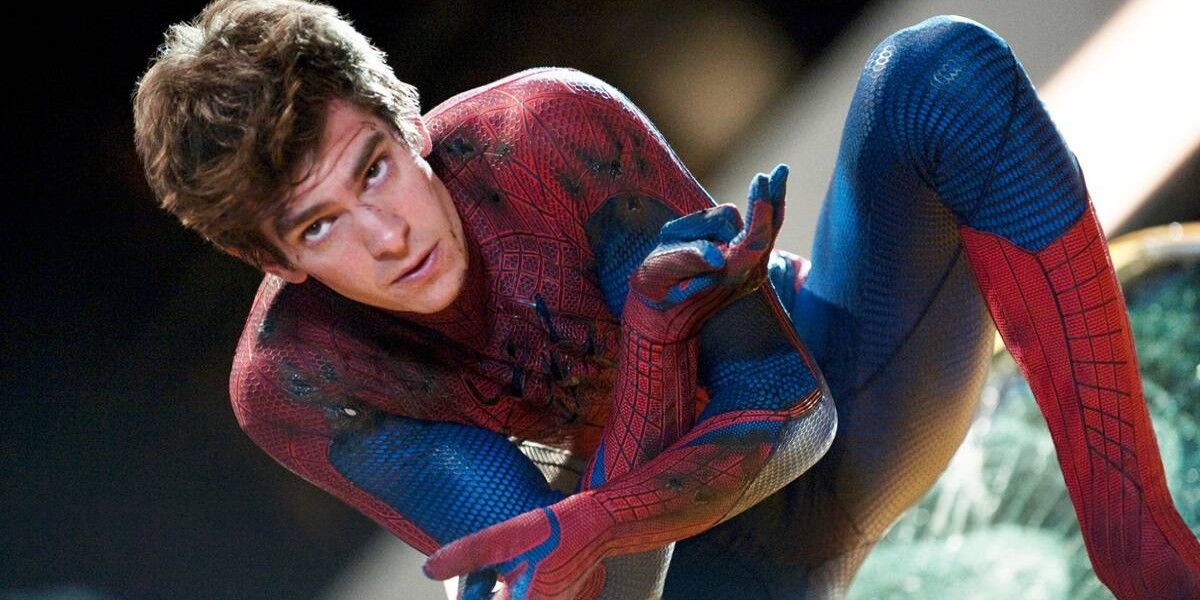 An unmaksed Spider-Man poses in The Amazing Spider-Man
