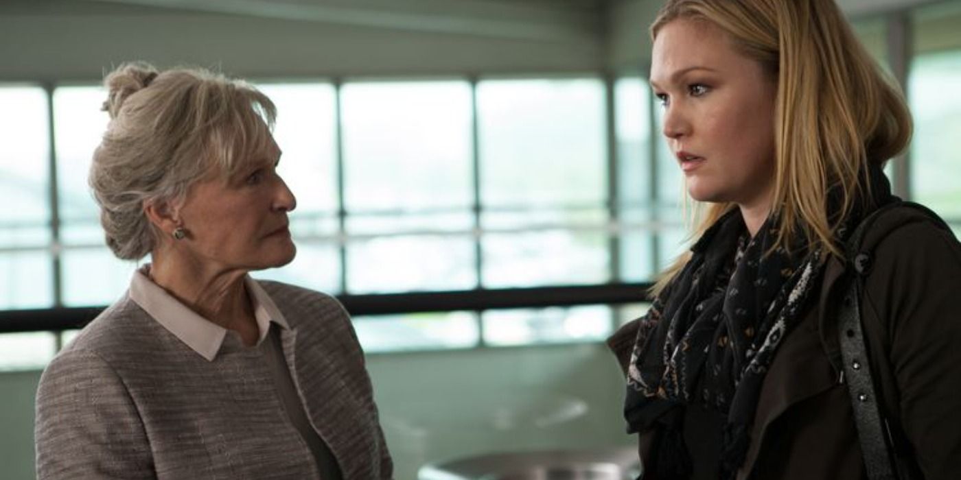 Glen Close and Julia Stiles staring at each other in The Great Gilly Hopkins.