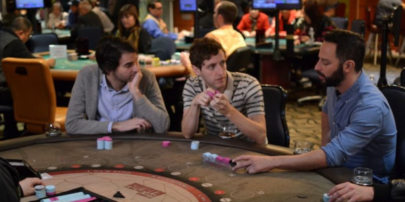 Nick Kroll and Thomas Middleditch at a casino table in Joshy.