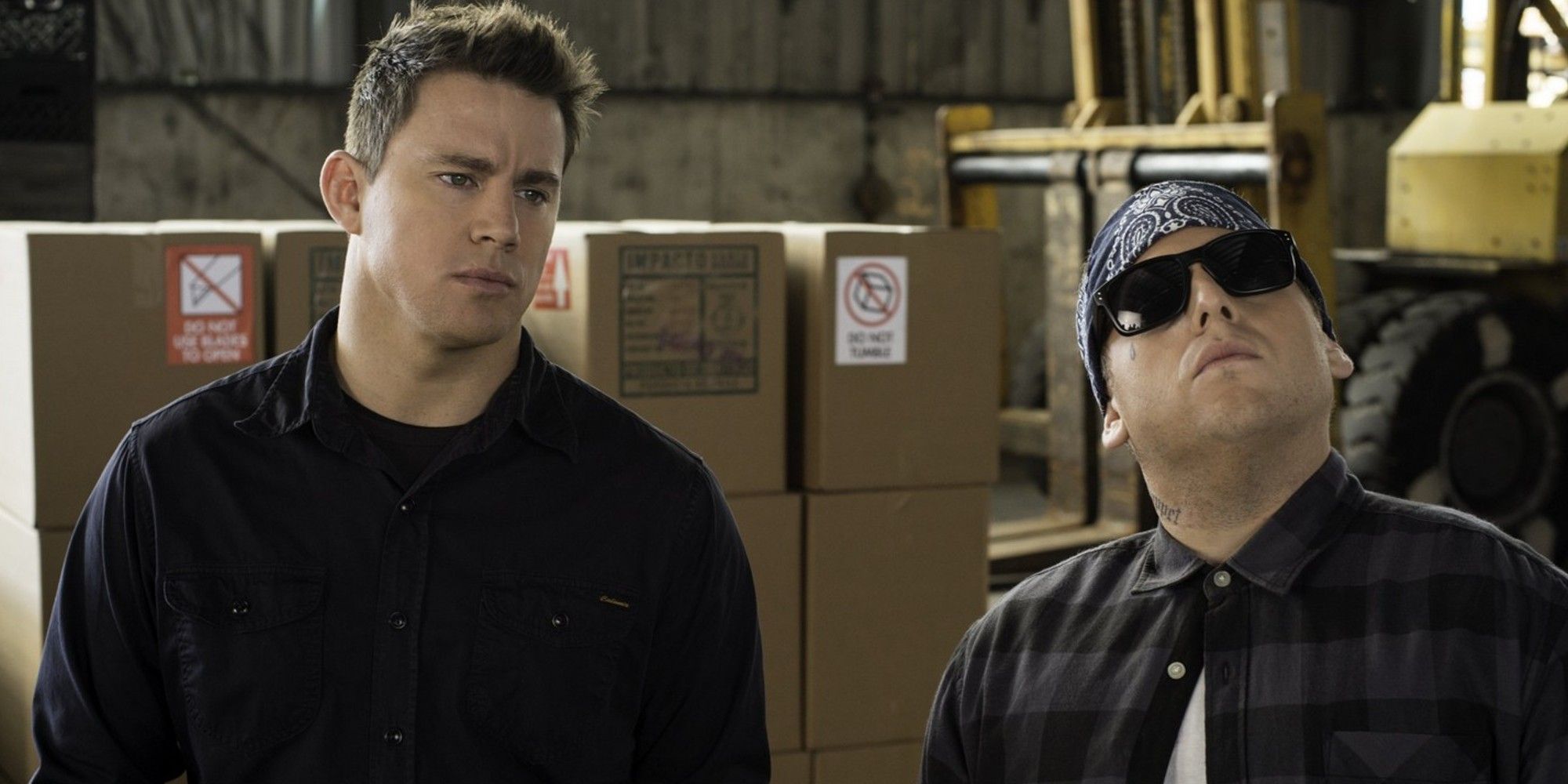 Schmidt dressed as a gangster with Jenko in 22 Jump Street