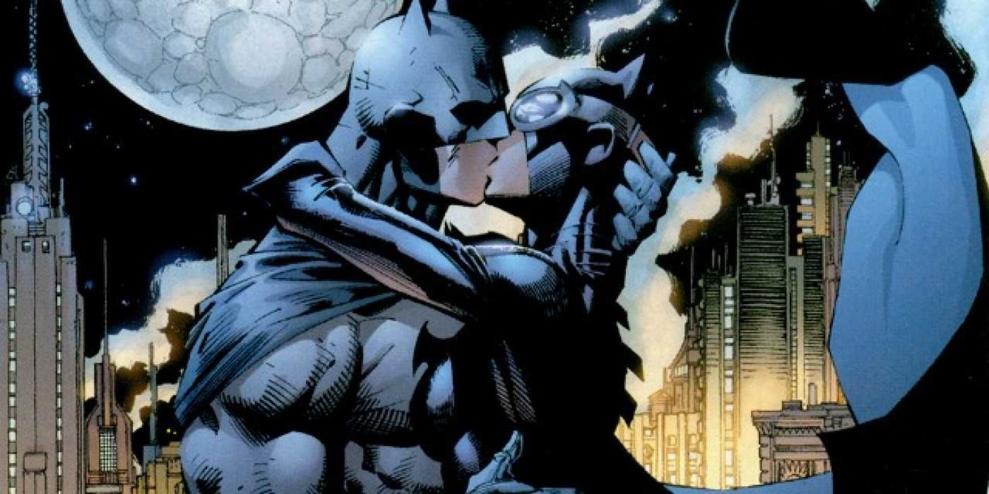 Batman and Catwoman kissing on a rooftop in Hush