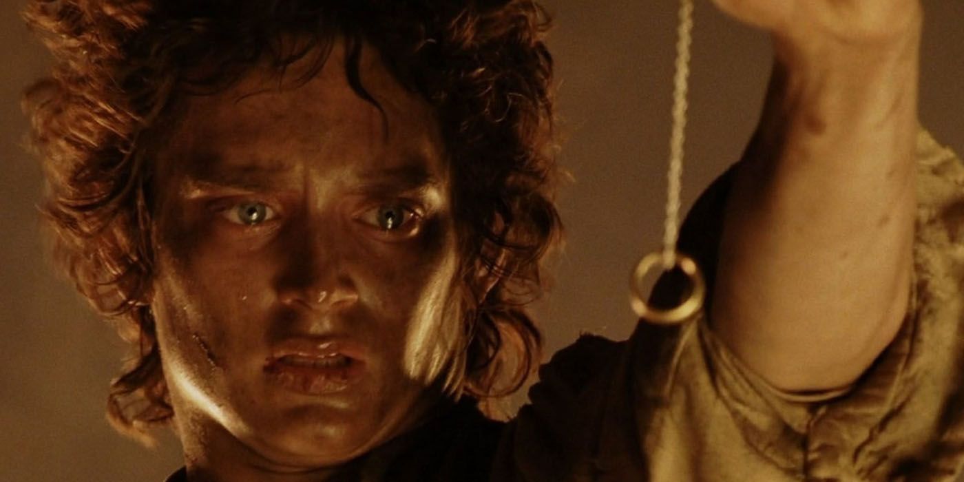 Frodo with the ring in The Lord Of The Rings The Return Of The King.