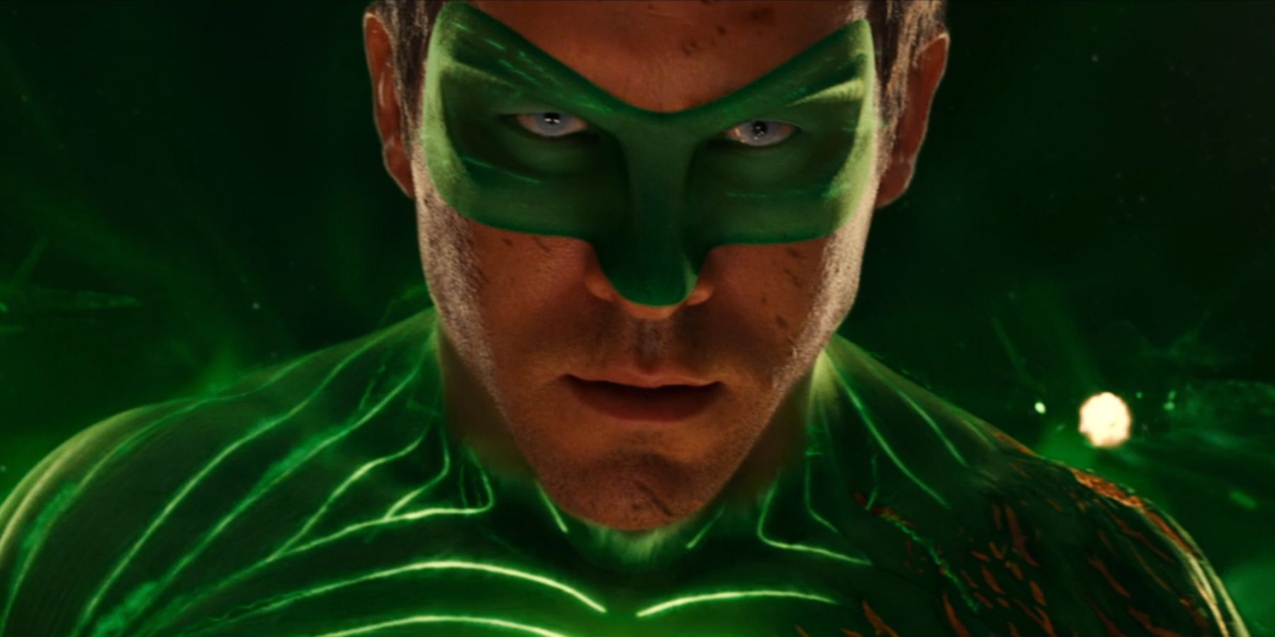 Hal Jordan facing off Parallax in Green Lantern 2011