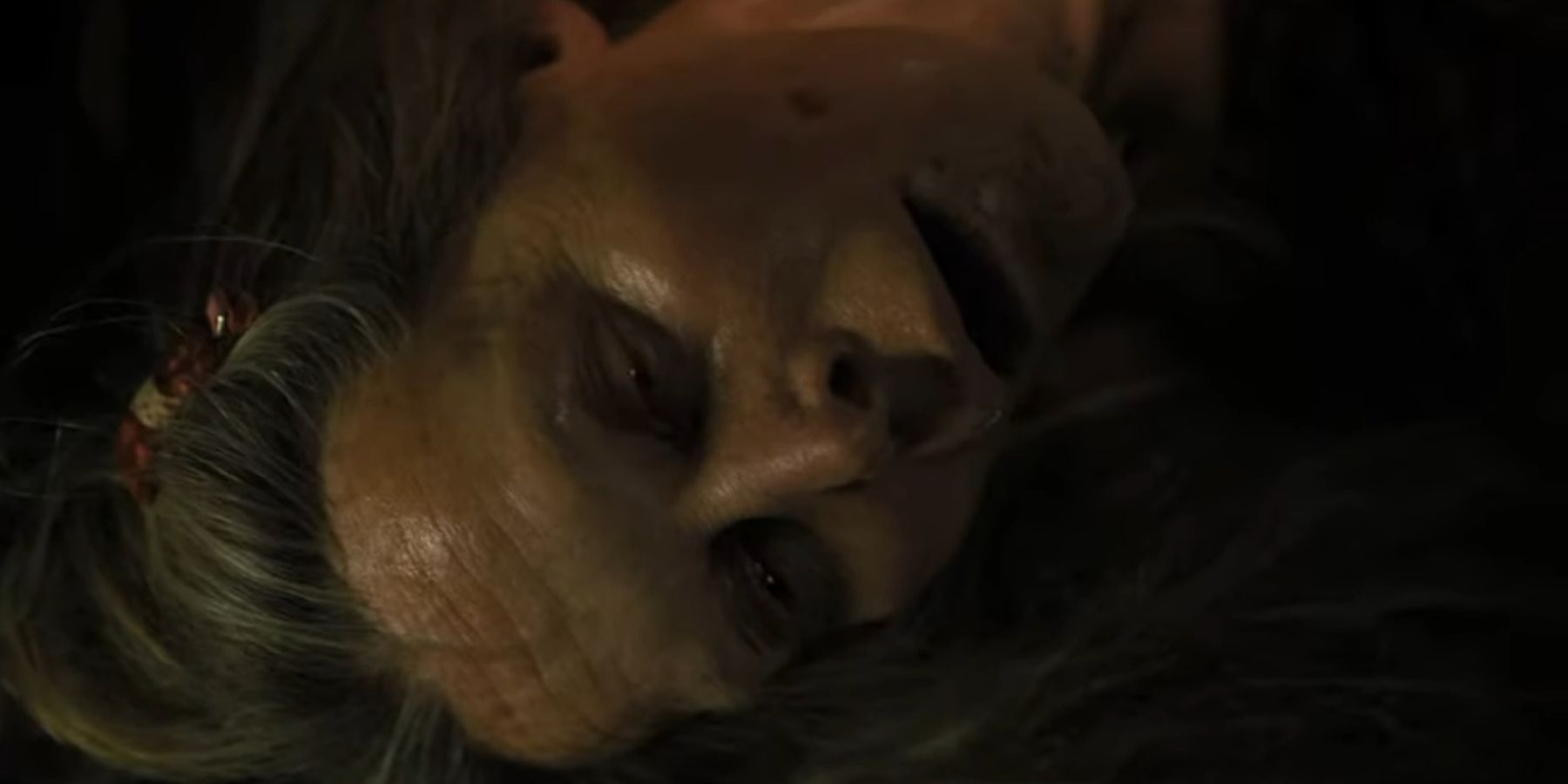 Mrs. MC dying in Leatherface&rsquo;s arms in Texas Chainsaw Massacre 2022