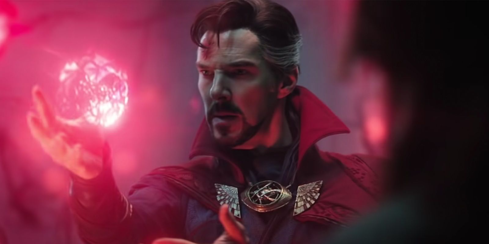 Doctor Strange emitting his powers in Doctor Strange in the Multiverse of Madness