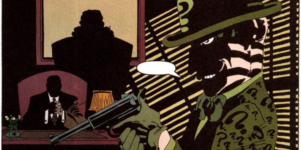 Riddler holding the Holiday Killer&rsquo;s gun with Falcone and Sofia in the background