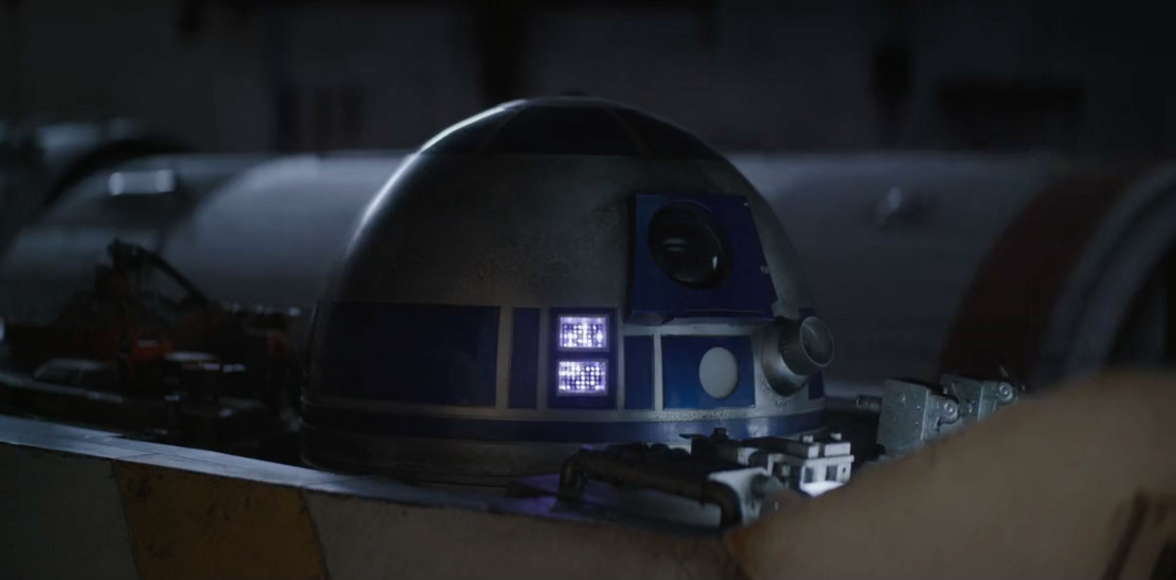 R2-D2 in Book of Boba Fett episode 7