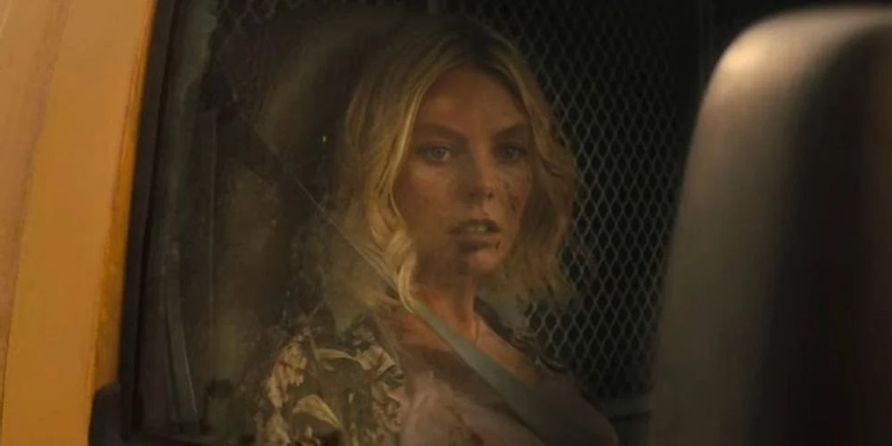 Ruth plays dead in the van in Texas Chainsaw Massacre 2022
