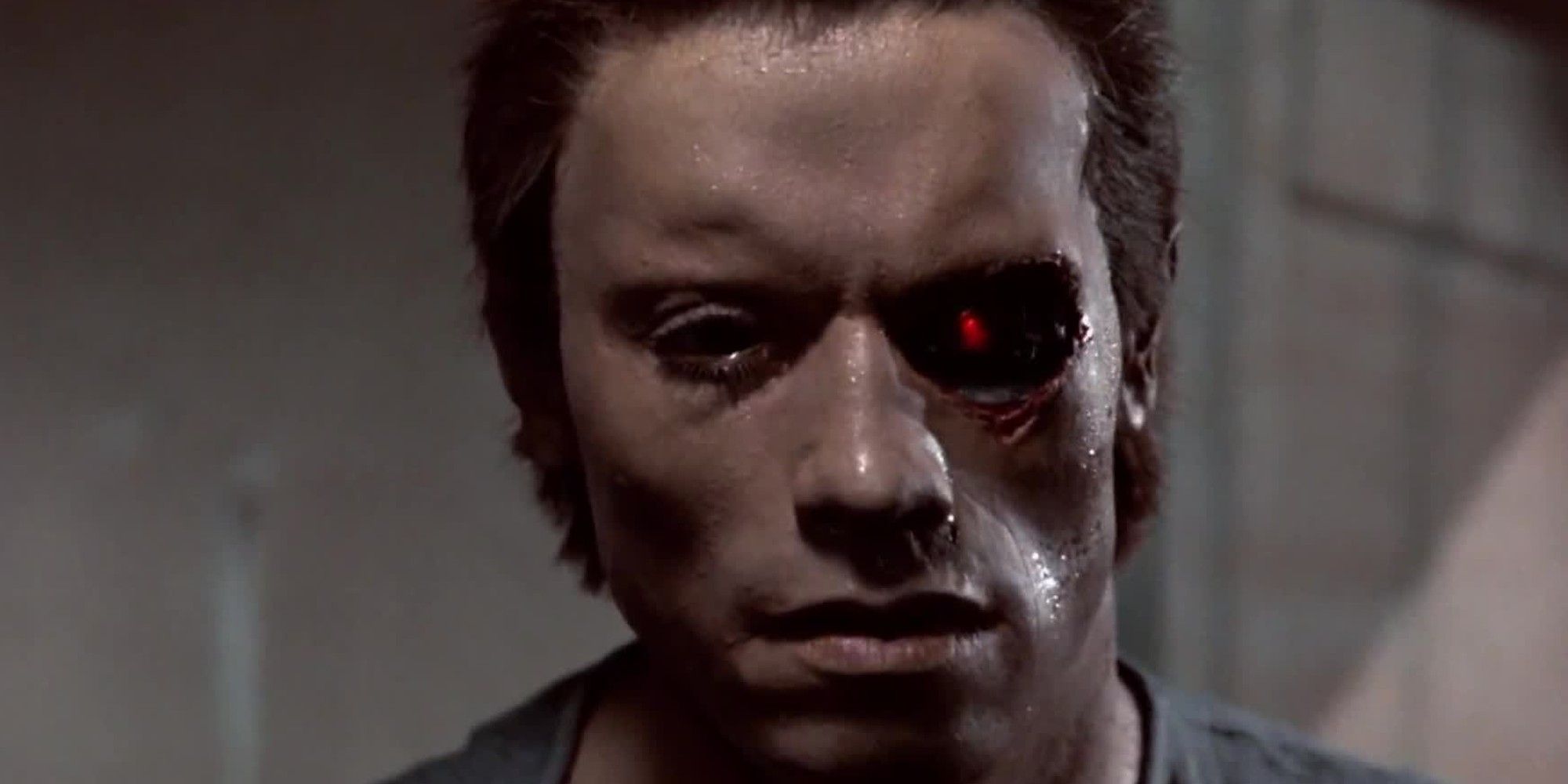 The T-800 messing with his face in The Terminator