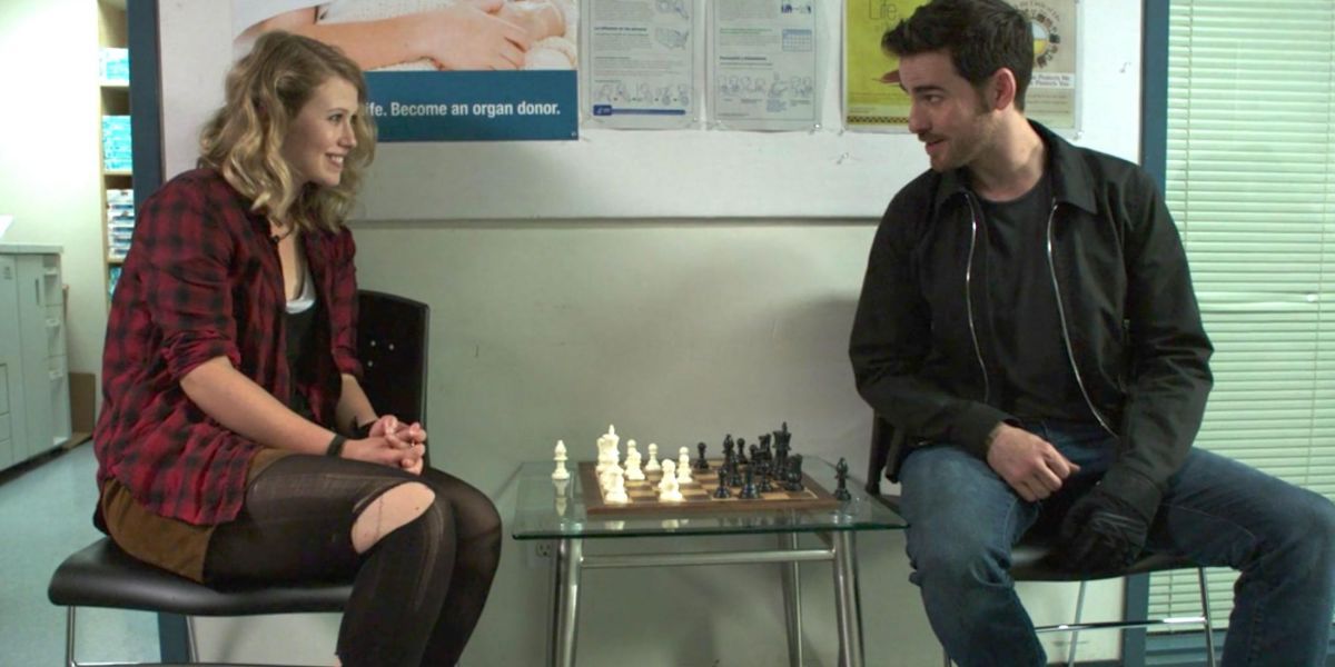 Tilly and Rogers playing chess in Once Upon A Time