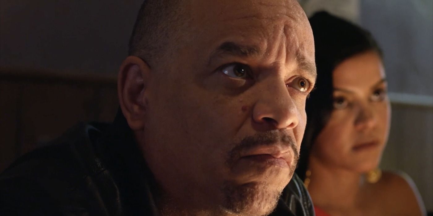 Closeup of Ice T in Crossed the Line.