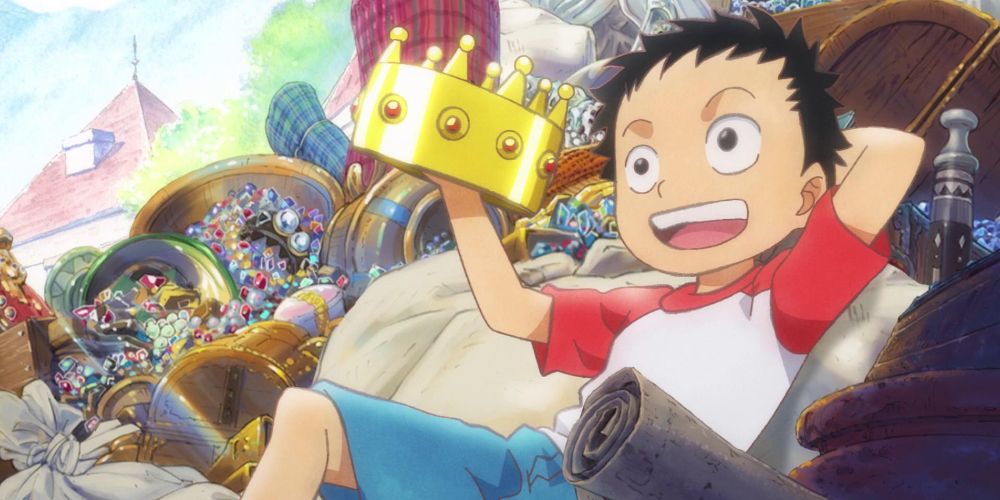 Luffy holds a crown in One Piece